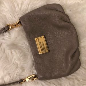 Taupe / beige crossbody - Classic Q Percy